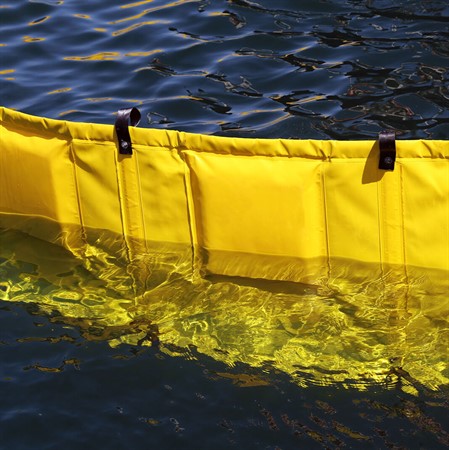 Skärmläns Oil Boom 750F-Fence Type, 20m, ASTM Z, PVC/Polyester 750GSM